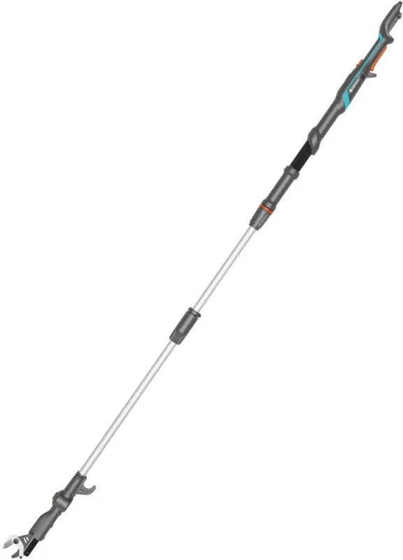 Begrenztes Angebot GARDENA Akku-Teleskop-Baumschere HighCut 250/18V P4A solo