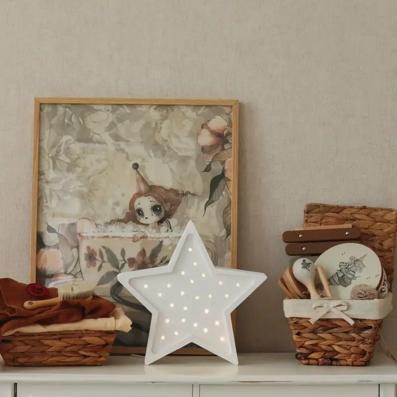 Finale Aktion Little Lights Nachtlicht Kinder, Nachtlampe Stern - 100% Kiefernholz natur